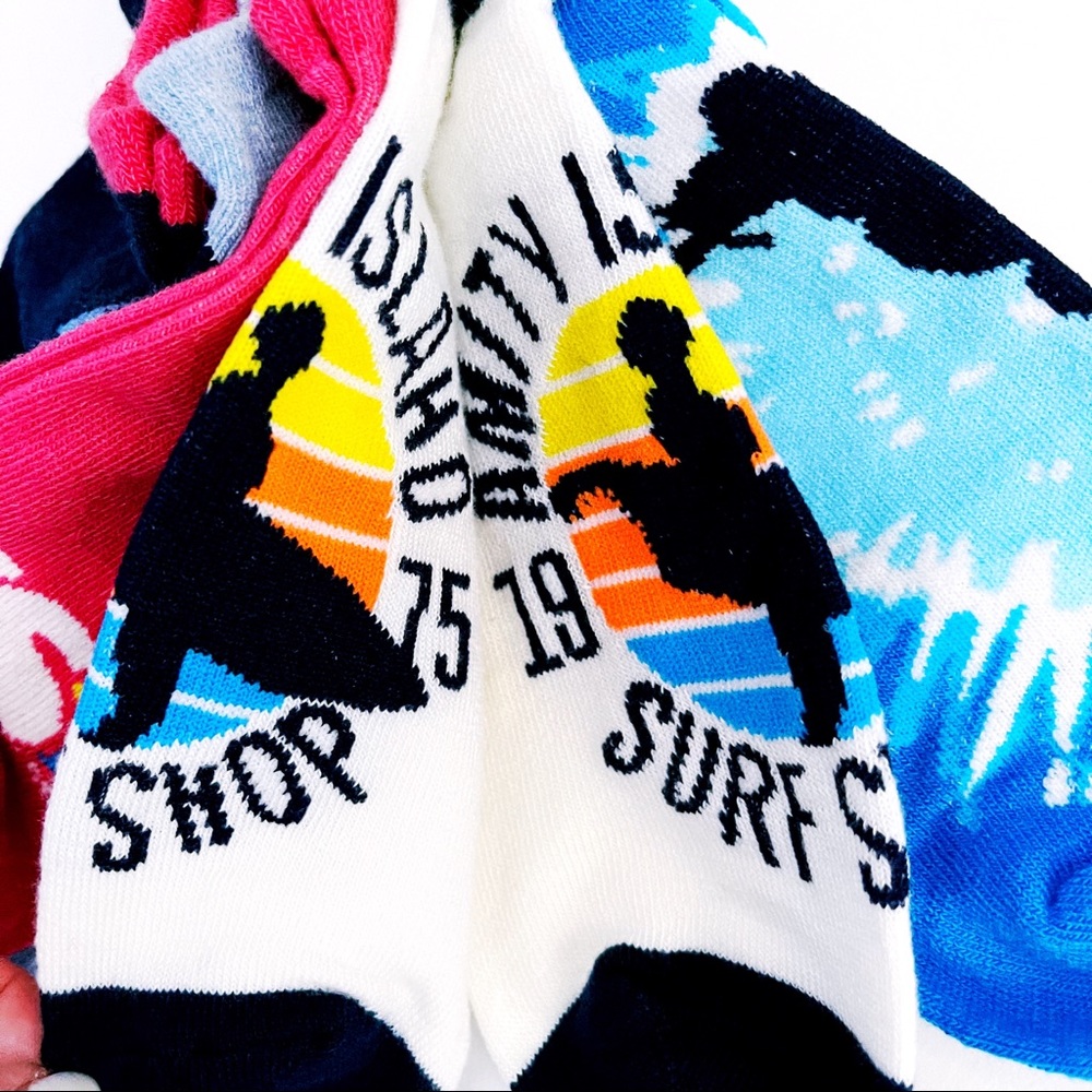 🆕 Jaws Movie Womens Ankle Socks Pink Blue Tie Dye - Picture 7 of 8